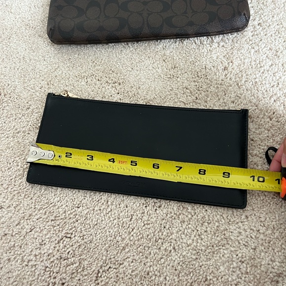 Dimensions - Picture 4 of 5